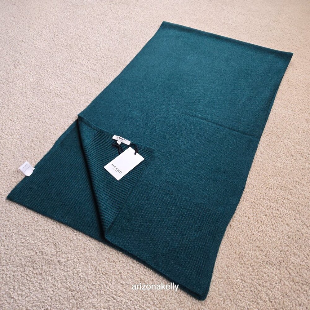 NWT Naked Cashmere 100% Cashmere Scarf Green Evergreen - Picture 3 of 16